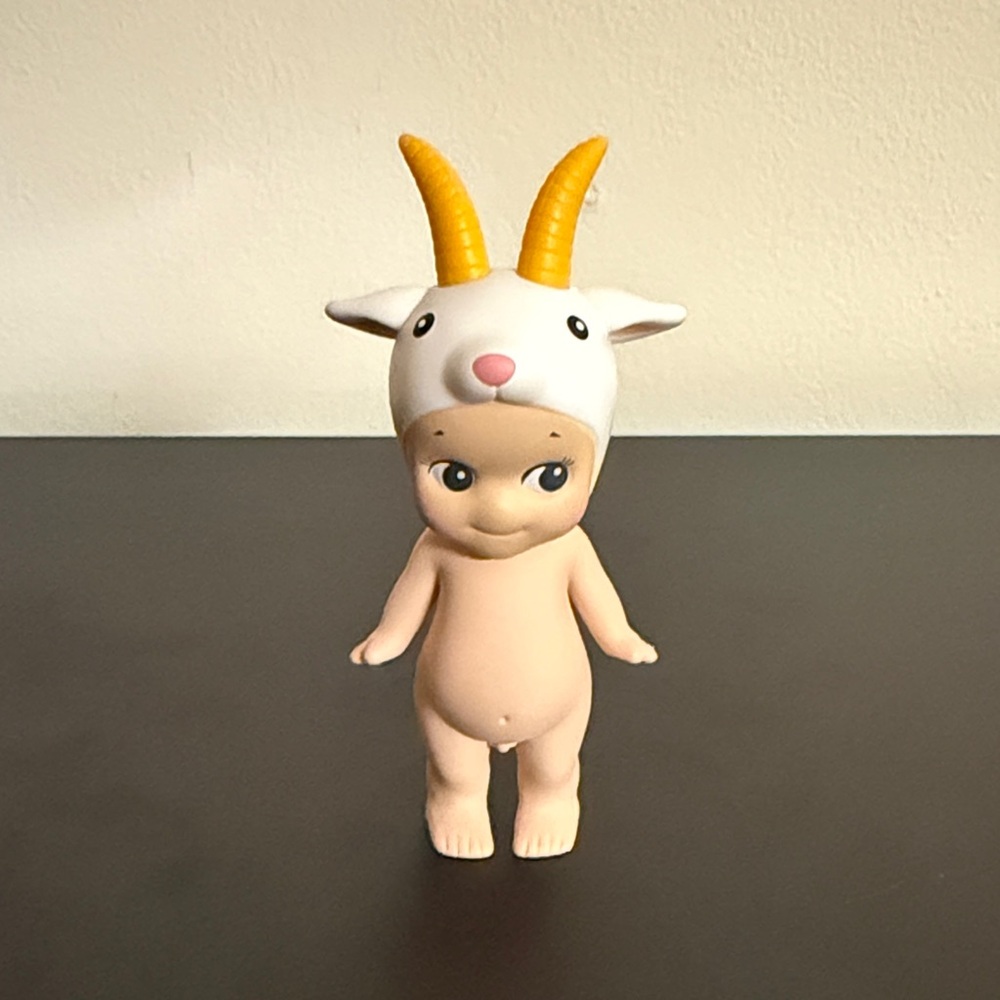 Sonny Angel Goat
